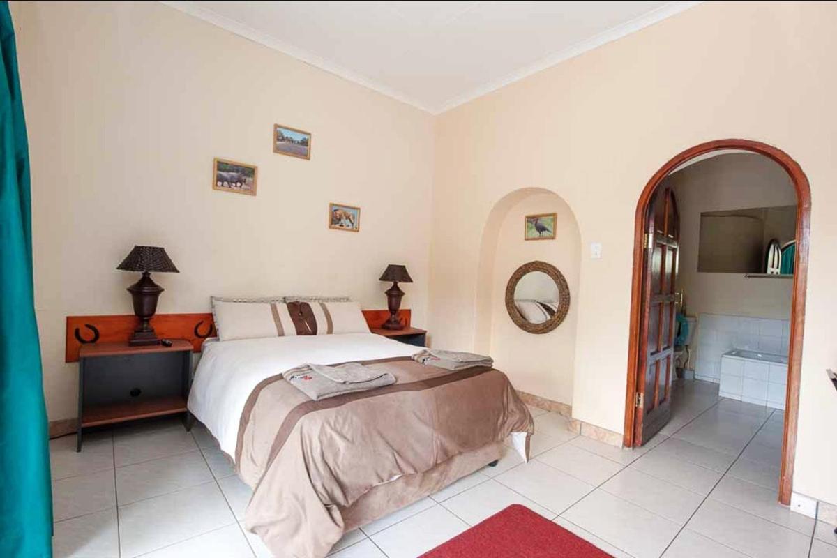 Ingwe Guesthouse Mbombela Buitenkant foto