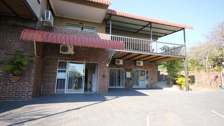 Ingwe Guesthouse Mbombela Buitenkant foto