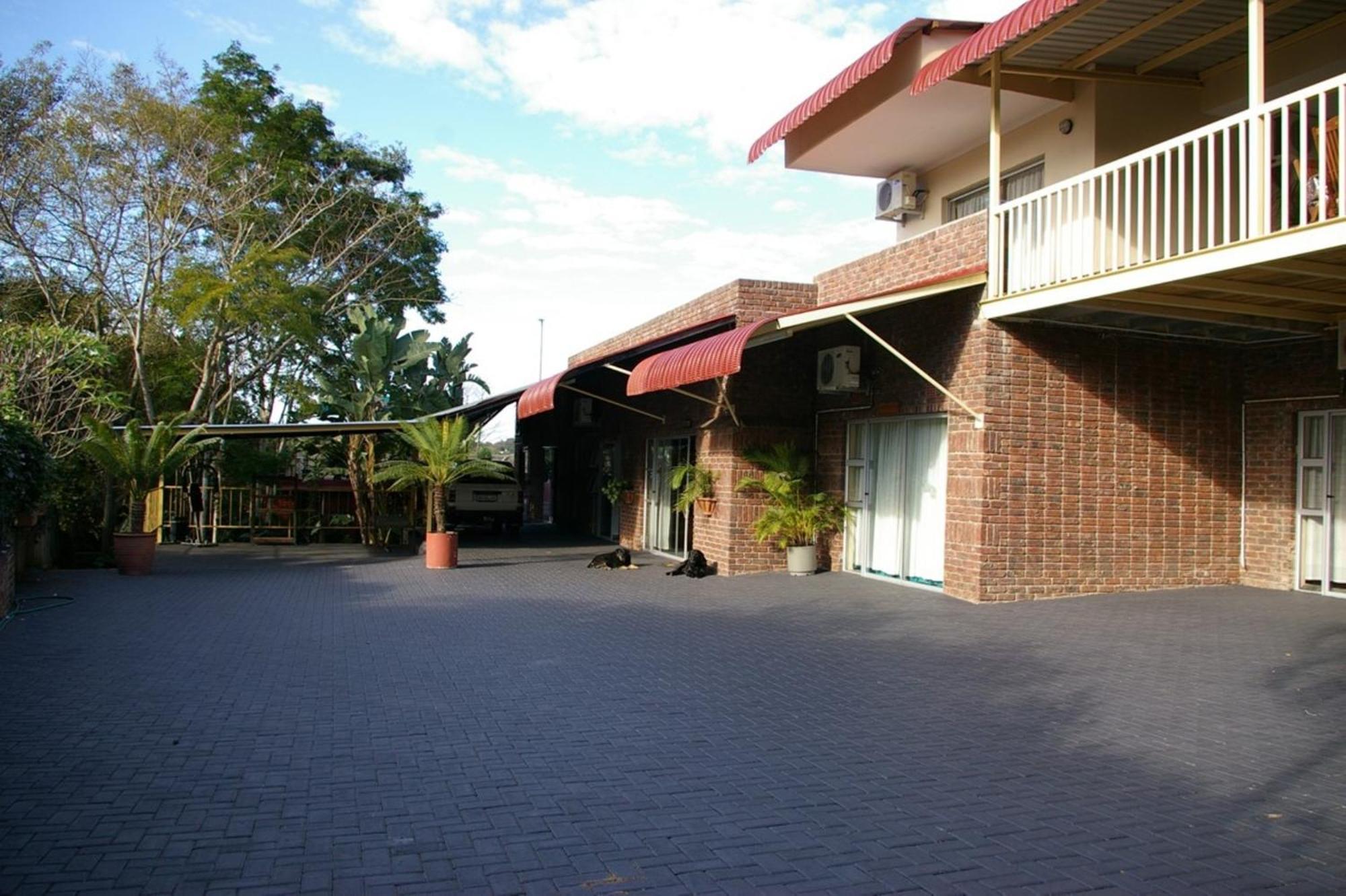 Ingwe Guesthouse Mbombela Buitenkant foto